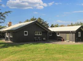 Holiday home Løkken CLXIX，位于洛肯的酒店