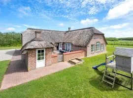 Stunning Home In Ulfborg With Sauna