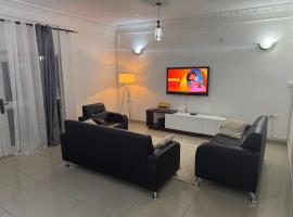 Appartements modernes, Wifi, TV - Yaoundé, Omnisports，位于雅温得的酒店