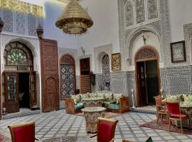 Riad Damia Suite &Spa，位于非斯的酒店