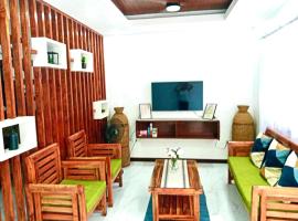 LacambraHills Apartment2 Olongapo，位于奥隆阿波的酒店