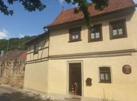 Nostalgie erleben im historischen Turmwächterhaus，位于Zeil的酒店