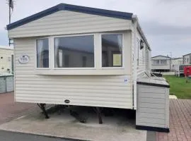 Towyn Golden Gate Rentals 24