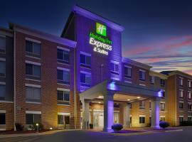 Holiday Inn Express & Suites Milwaukee NW - Park Place by IHG，位于密尔沃基的酒店