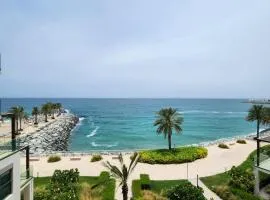 Luxurious Apartment at Address Residence Fujairah