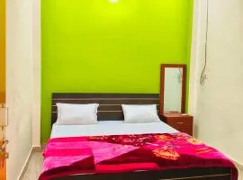 Om Home Stay entire 3BHK Apartment