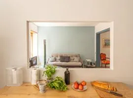 Quieta 6 - Renovated 70s Apartment - ItalyWeGo