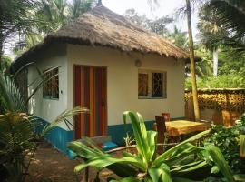 Bungalow accés direct plage privée "Plage tropicale Chez Jack et Régine"，位于大巴萨姆的酒店