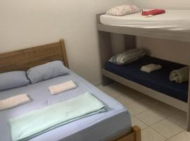 Casa Floresta prox IFES FAESA SENAI SENAC PRAIAS，位于维多利亚的酒店