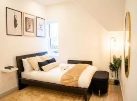 Five star Boutique Studio Flat in London