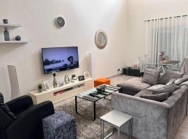 Accra Cozy Retreat with 2 Bedrooms