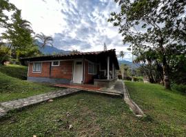 Yarumito Finca Hotel Cabaña Narciso，位于巴尔博萨的酒店