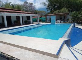 Eco Hotel Finca El Encanto Santa Elena，位于Santa Elena的酒店