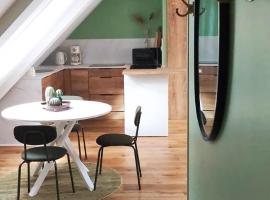 CITY HÔTE appartement centre ville au calme vue sur le château，位于维特雷的酒店