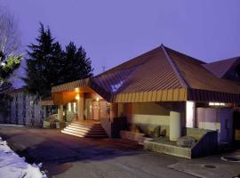 WISTERIAN LIFE CLUB Nojiriko，位于Kashiwabara的酒店