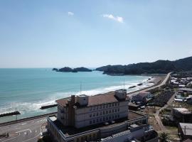 Hotel RIVIERA SHISHIKUI，位于Shishikui的酒店