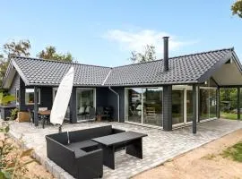 Nice Home In Knebel With House Sea View