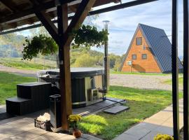 Rock Valley Cabins，位于Ibăneşti的山林小屋