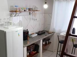 Kitnet MiniHouse do Alto，位于伦索伊斯的度假屋