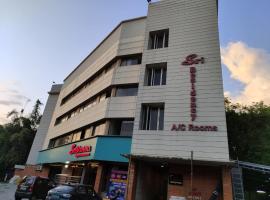 Sri bhavan residency，位于帕拉克卡德的酒店