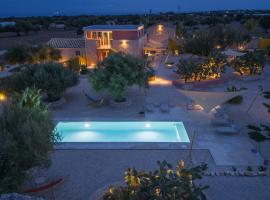 Casa Farlisa, antico baglio con piscina，位于希克利的酒店