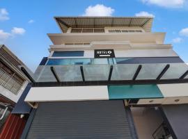 Super Hotel O Anayara Near Lulu Mall formerly Timber Residency，位于Chacka的酒店