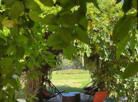 Hôtel & Séminaire Le Patio Occitan - Toulouse Ouest - La Ramée，位于Cugnaux的酒店