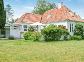 One-Bedroom Holiday Home In Gilleleje