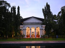 Thengal Manor，位于焦尔哈德的酒店