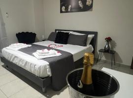 Incanto B&B，位于雷焦卡拉布里亚的带停车场的酒店