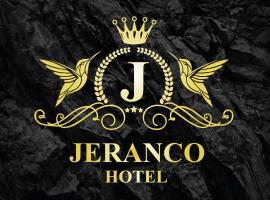 Hotel Jeranco，位于塔尔马的酒店