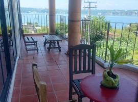 Hotel La Laguna，位于特克塞丁戈的酒店