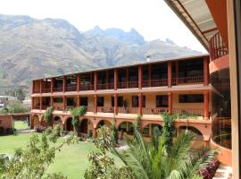 QASANA HOTEL Plaza Calca，位于卡尔卡的公寓