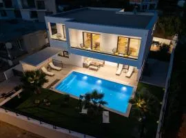 Luxury villa with a swimming pool Primosten - 23550