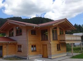 Resl Haus 2 Comfortable holiday residence，位于容霍尔茨的木屋