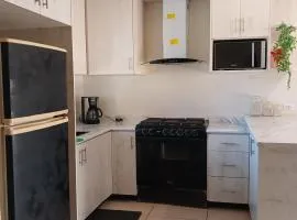 Vivienda completa 2 plantas, y privada con acceso controlado