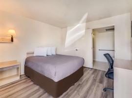 Econo Lodge Stockton near I-5 Fairgrounds，位于斯托克顿的酒店