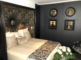 Villa Maolo，位于罗克布伦河畔阿尔让的带泳池的酒店