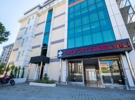 The Port Güzelyalı，位于篷迪克萨比哈·格克琴国际机场 - SAW附近的酒店