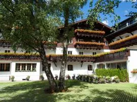 瓦鲁加酒店
