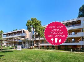 Residence Umag Plava Laguna，位于乌马格的酒店