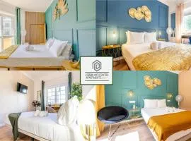Goa Square Guesthouses by Lisbon with Sintra - shared bathrooms