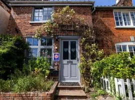 Clematis Cottage Tealby LN8 3XU