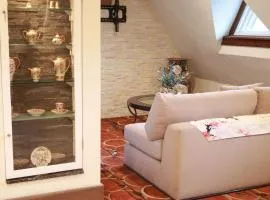 Chateau Connellsville Serenity Terrace Suite