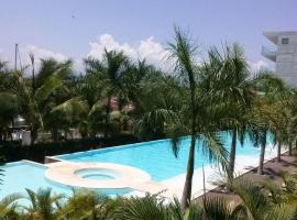 Luxury Condo Mareia Ixtapa 101，位于伊斯塔帕的酒店