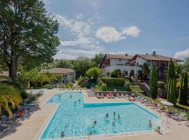 T2 Ciboure 4 pers avec piscine idéal vacances，位于西布勒的酒店