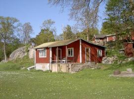 Beautiful Home In Drottningskär With 0 Bedrooms，位于Drottningskär的酒店