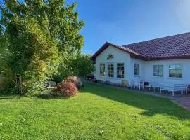 2 Bedroom Amazing Home In Kivik