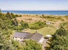 Gorgeous Home In Ålbæk With House A Panoramic View