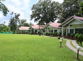 Kaziranga Golf Resort，位于焦尔哈德的酒店